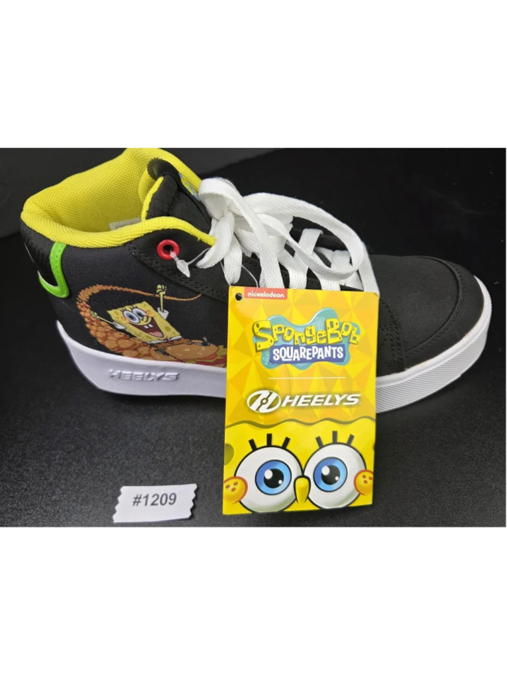 Heelys x SpongeBob SquarePants Roller Shoes Youth Size 5 (US) NEW #1209